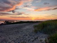 Strandnära stuga i lugna Rosendal