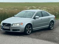 Volvo S80 2.4D Momentum | SKINN | DRAG | R FÄLGAR