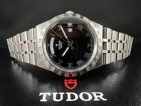 Tudor Royal Day-Date M28600 41mm Svart Fullset 2021