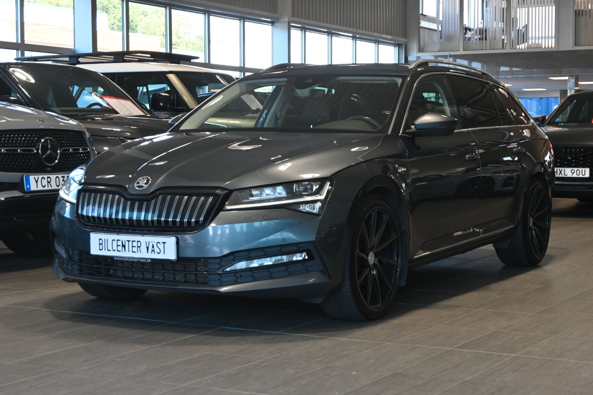 Škoda Superb iV Combi 1.4 TSI iV DSG Sekventiell, 218hk, 2021