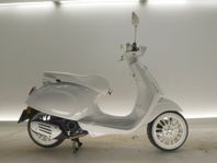 Vespa Sprint 50 White *Kampanj*