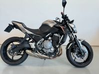 Kawasaki Ninja Z650 Yoshimura helsystem