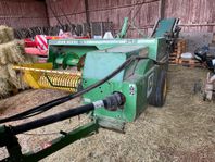 John Deere 349