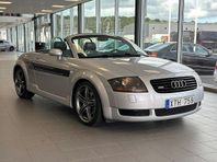 Audi TT Roadster 1.8 T 225Hk Skinn QUATTRO Bose