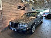 Mercedes-Benz E 300 Automat | Taklucka | Svensksåld