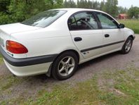 Toyota Avensis 1.8 SEDAN/NYBES/NY KAMREM MM/1 ÄG/MVG/FINANS