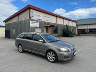 Toyota Avensis Kombi 2.0 , Ny servad