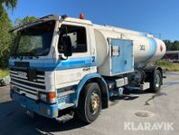 Tankbil Scania P82 10m3