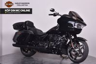 Harley-Davidson Road Glide ex demo long haul kit Värt 32000: