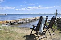 Egen strand, brygga, båt och bastu på Aspö / Karlskrona