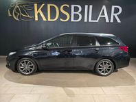 Toyota Auris Touring Sports Hybrid Exklusive e-CVT 136hk