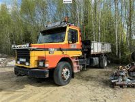 Scania 112H med Kran och Plogar