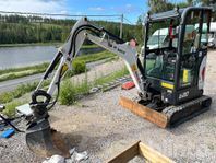 Minigrävare Bobcat E20 med 3skopor och trailer