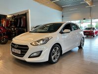 Hyundai i30 1.6 GDI Comfort Svensksåld S&V Hjul P-sensorer