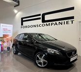 Volvo V40 D2 Lågmilare / Dragkrok / 0.36Ltr/milen /Sensorer