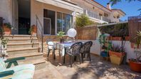 Charmig bungalow med pool i Santa Pola del Este