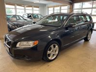 Volvo V70 D5 205hk AWD Geartronic Summum Kamrembytt*Dragkrok