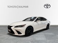 Lexus ES 300h F-Sport 19\" Taklucka Navigation