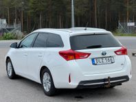 Toyota Auris Touring Sports Hybrid e-CVT Active