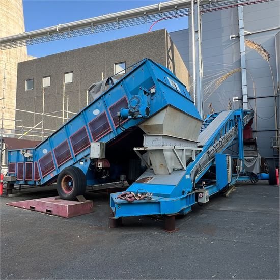 B&W E04820 Samson cross feede...