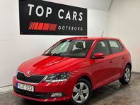 Skoda Fabia 1.2 TSI AppleCarplay MirrorLink PDC Lågmil 90 hk