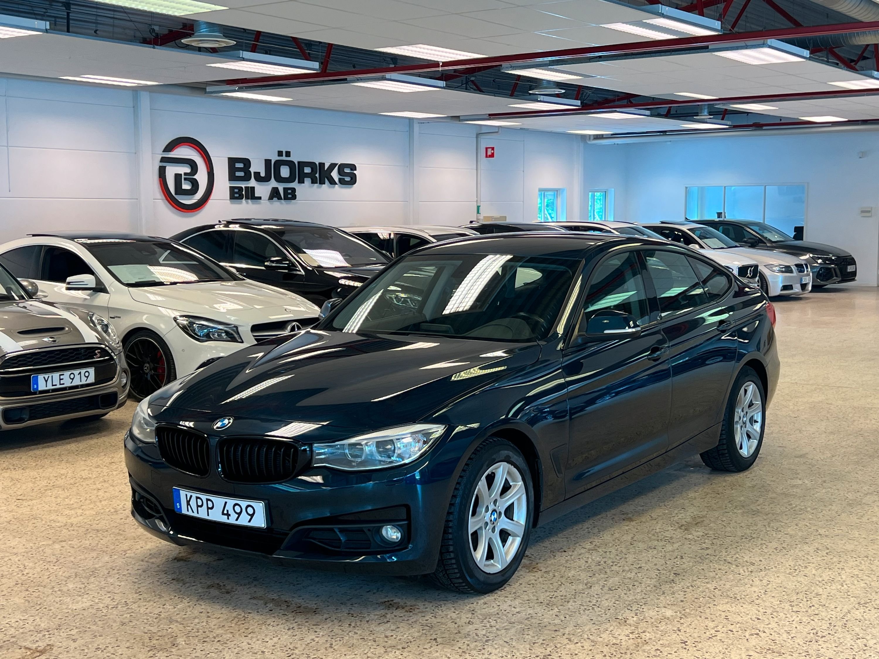 BMW 318d Gran Turismo Steptronic, 143hk, 2015