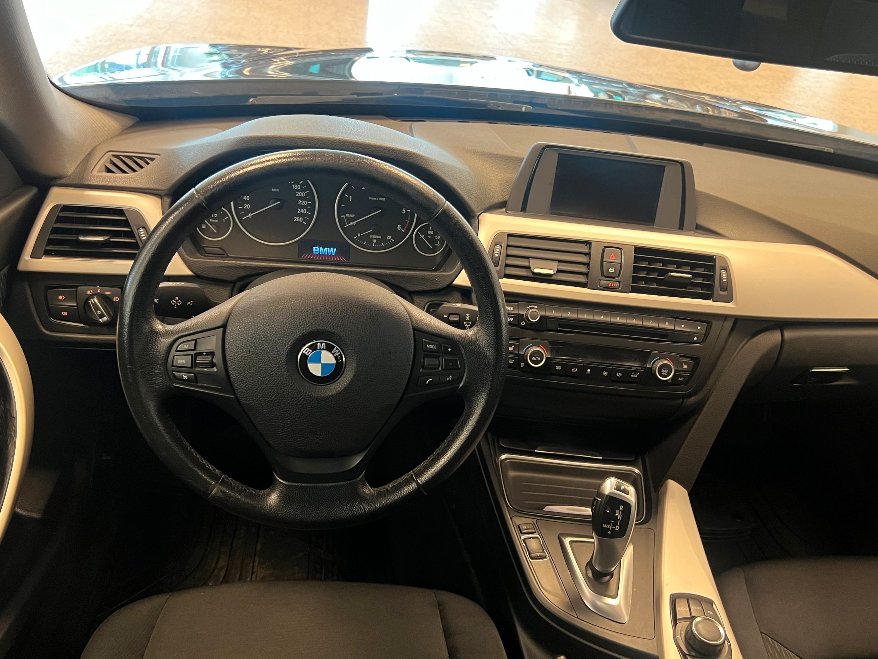 BMW 318d Gran Turismo Steptronic, 143hk, 2015