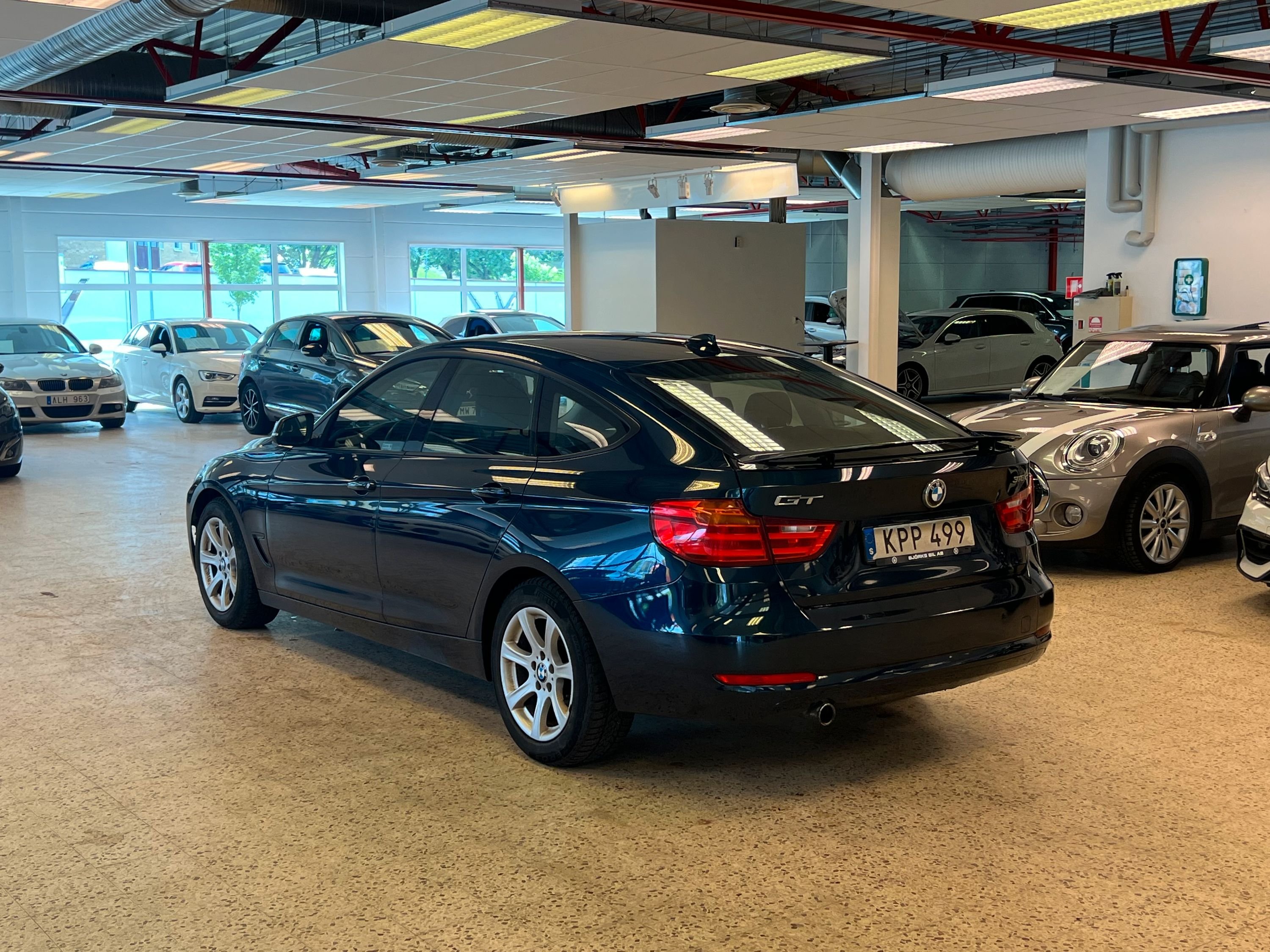 BMW 318d Gran Turismo Steptronic, 143hk, 2015