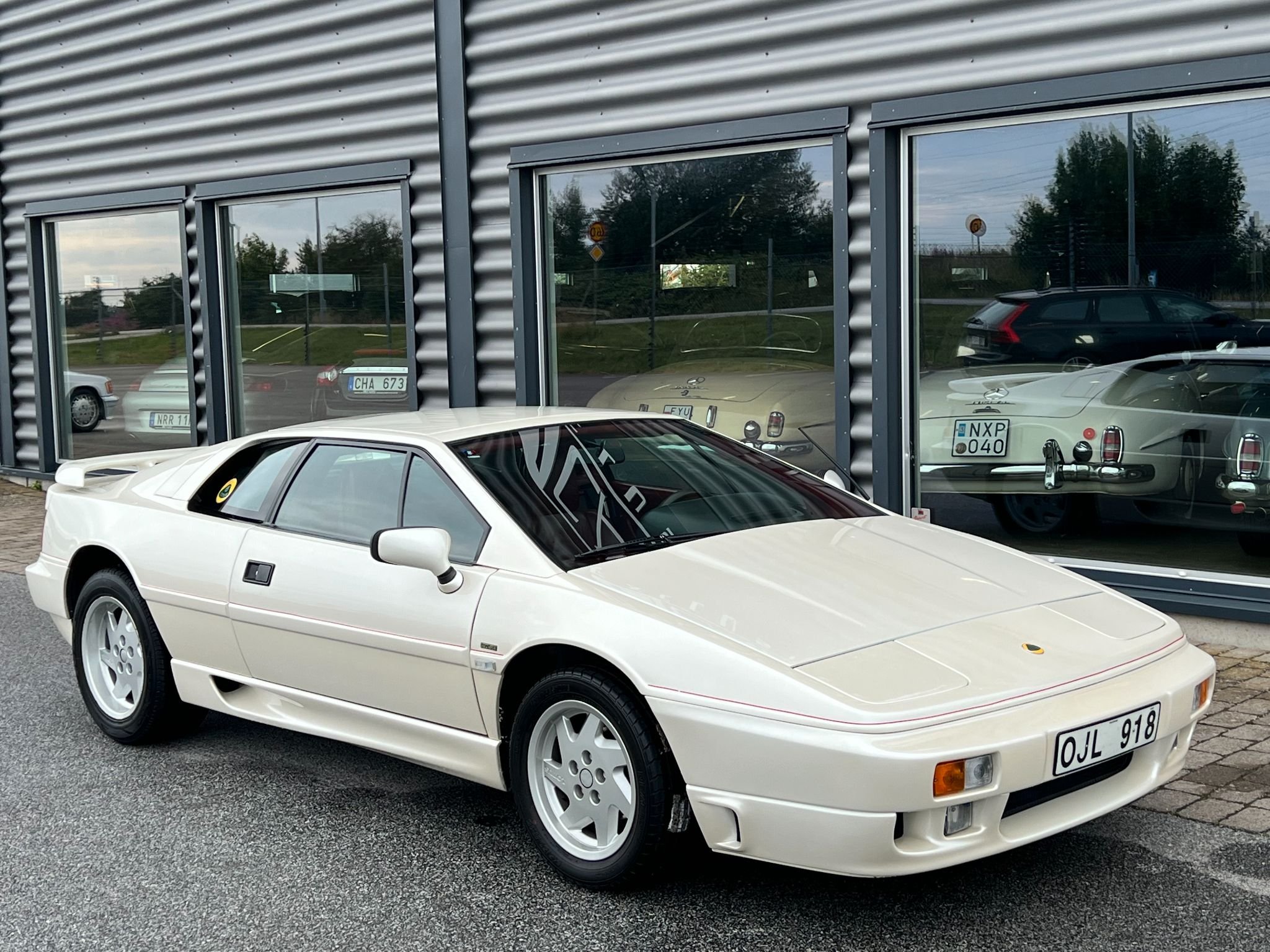 Lotus Esprit SE 2.2 Manuell, 5-trinn, 268hk, 1990