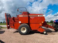 Hesston 4900