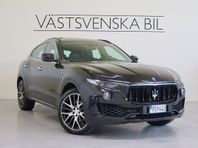 Maserati Levante Diesel 275hk/Sv såld/Kolfiber/2.95% ränta