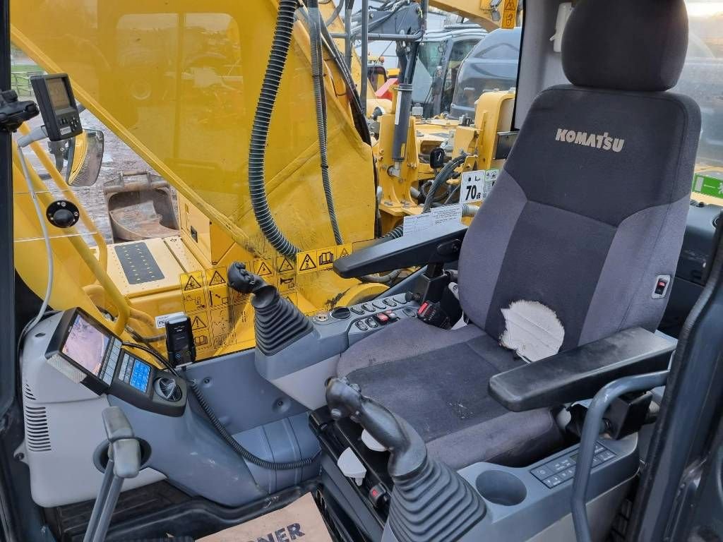 Komatsu PC290NLC-11