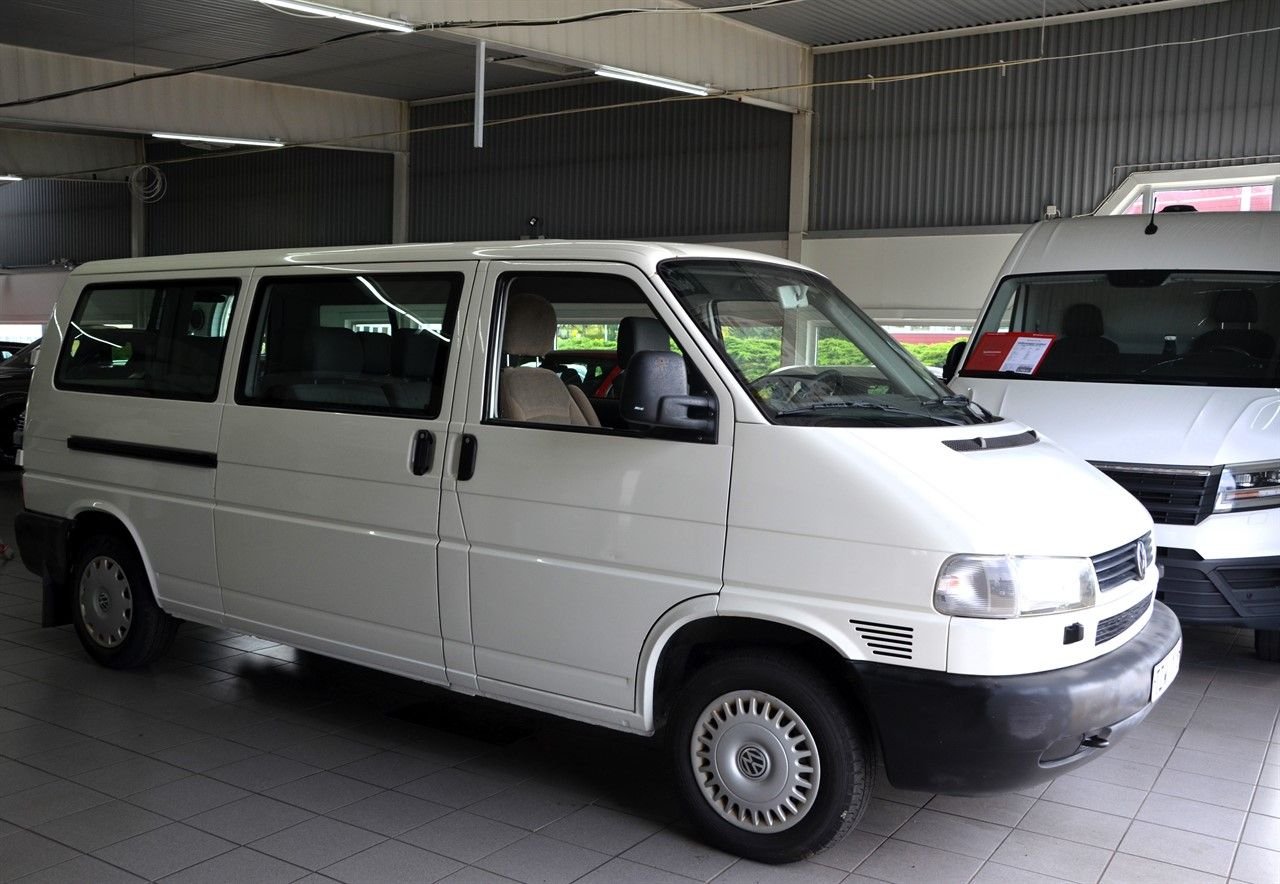 Volkswagen Transporter Carave...