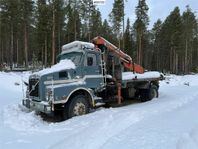 Kranbil Volvo NO7-4X2-50-1-V med F7 Kran