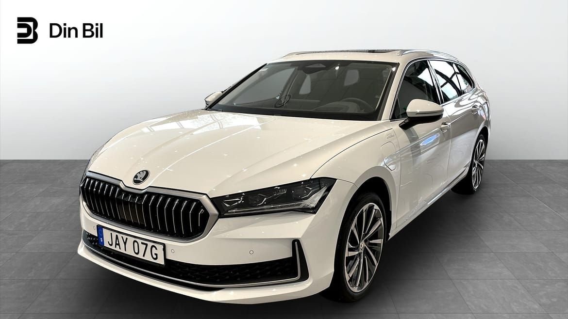 Škoda Superb iV Combi DSG Sekventiell, 204hk, 2024