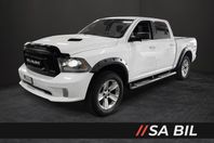 Dodge RAM 1500 Crew Cab Sport 5.7 HEMI 4X4 / Nyservad