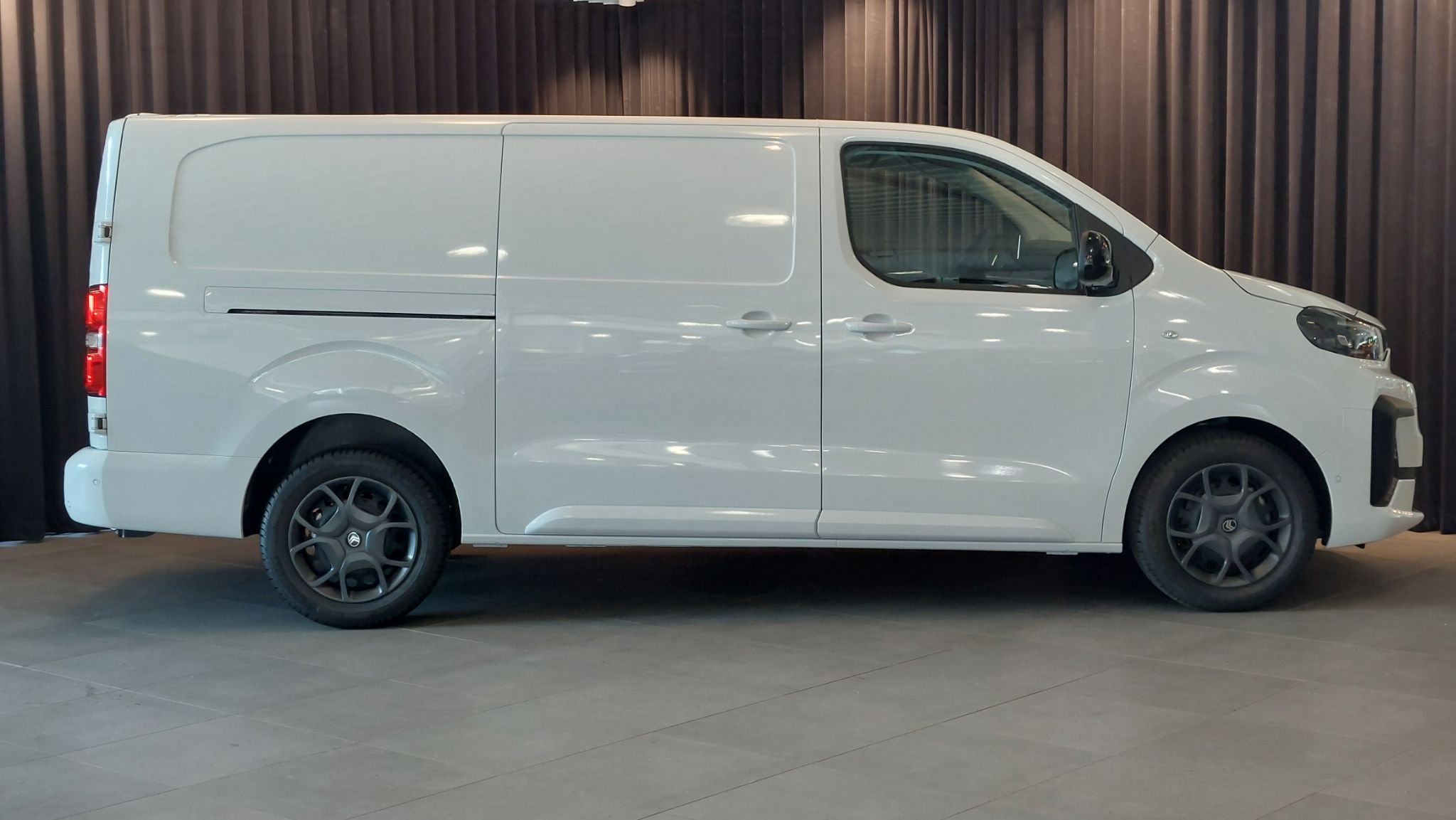 Citroën Jumpy Van Long 2.0 BlueHDi EAT, 177hp, 2024