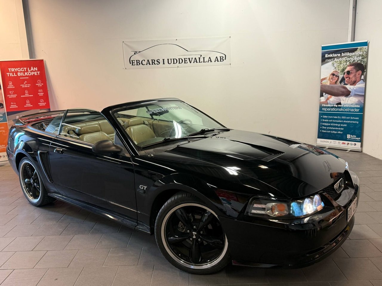 Ford Mustang GT V8 Cab 20” Sh...