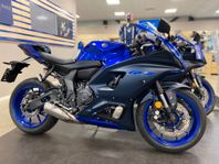 Yamaha R7 FINNS I BUTIKEN FÖR OMG LEVERANS