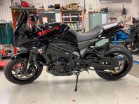 Suzuki GSX-S1000 KATANA NUMMER 22