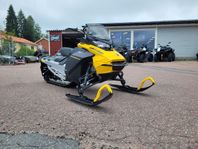 Ski-Doo Backcountry Sport 600 EFI -24 *Momsad*