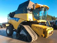 New Holland CR 9090 Elevation