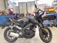 Yamaha MT 125 / 2017. Fälg, sadel, strålkastare & mycket mer