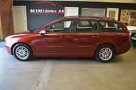 Volvo V50 D2 (115hk)  3-Ägare / D-värmare / Nyservad & Ny Be