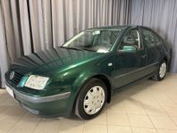 Volkswagen Bora 1.6 Outletbil 299kr/mån