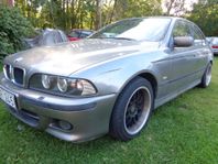 BMW 525 Sedan M Sport NYBESIKTIGAD/FÅ ÄG/VÄLDOK/FINANS/INBYT