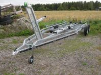 "Rejäl Byggd"fabriksny Arcas Båttrailer 3500 kg BUV 30 km