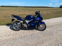 Honda VFR800 V4 VTEC 0.8