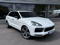 Porsche Cayenne E-Hybrid 462hk / Panorama / BOSE / Drag