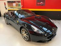 Ferrari California 4.3L V8 460HK F1 DCT